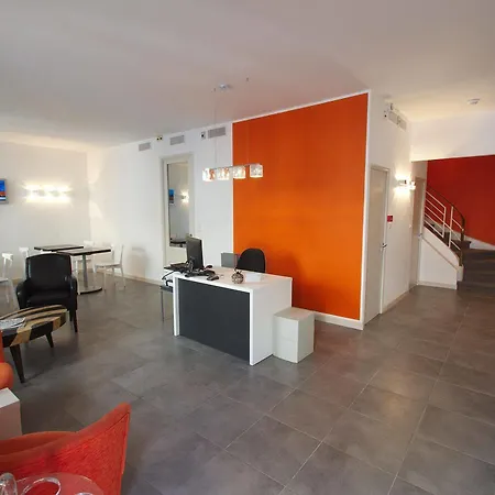 Anna Livia Hotel 3*